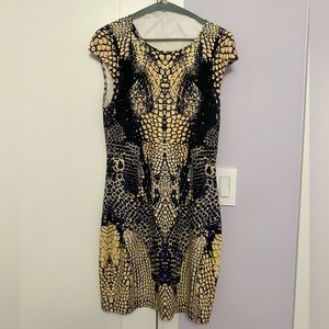 Alexander McQueen McQ form-fitted dress. Snakeskin pattern. Cotton. Beautiful!